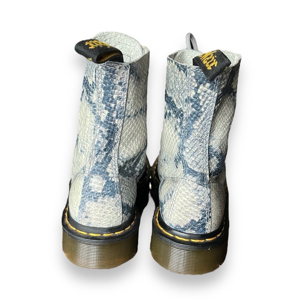 Dr Doc Martens Pascal Snake Boot Size 6 - image 2